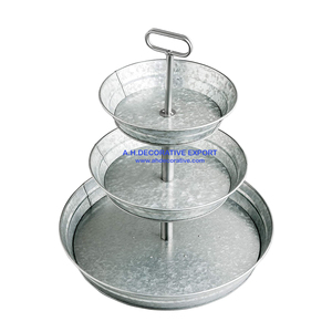 Plateau doré à 2 niveaux pour salon en métal, plateau plaqué or fait à la main pour la maison, sables à gâteaux uniques à 2 niveaux - Product Image 6