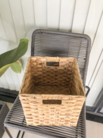 Cesta de Almacenamiento Plegable Cuadrada de Jacinto de Agua ARUBA, Diseño Moderno y Ecológico, Asas Recortadas, Nivel Único, para Hogar, Niños y Herramientas