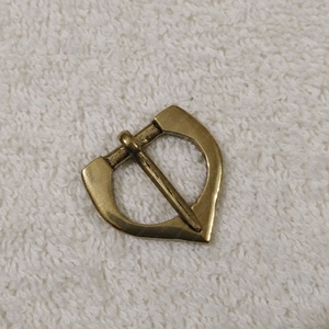 หัวเข็มขัดทองแดงขนาดเล็กพร้อมสายหนังด้านเดียวและทองเหลืองสำหรับ TT-6100หัวเข็มขัด - Product Image 3