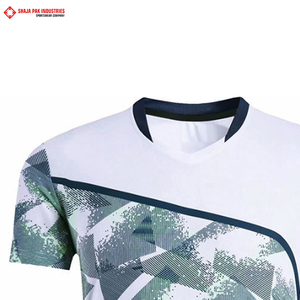 Camiseta de fútbol de entrenamiento deportivo para hombre al por mayor con pantalones cortos servicio OEM Impresión digital totalmente sublimación disponible - Product Image 5