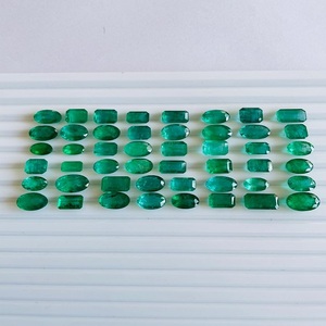 มรกตธรรมชาติสีเขียวตัดอัญมณีหลวมมีใบรับรอง IGI - Product Image 3