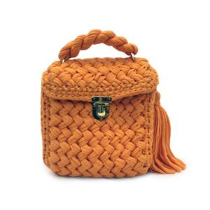 Sac à main en fil à la mode avec décoration de pompon et nœud fait à la main au Vietnam - Product Image 1