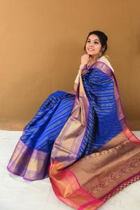 Kanchipuram-Saree de seda tejido a mano con rico contraste, tejido con diseño de figura, Pallu n Rich Zari - Product Image 6