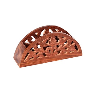 Portapañuelos de Madera Tallado a Mano, Diseño Tradicional Chino, Forma de Media Luna, Soporte Decorativo para Servilletas - Product Image 1