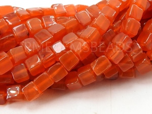 หินคาร์เนเลียนสีส้มทรงลูกบาศก์ ขัดเรียบ ทำมือจากหินธรรมชาติ ความยาว 16 นิ้ว สำหรับทำเครื่องประดับ - Product Image 3