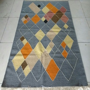 Tapis Kilim en Laine Tressé à la Main, Design Transitions, Réversible, Antidérapant, Toutes Saisons, Idéal pour Salon, Hôtel, Décoration Intérieure - Vente Flash - Product Image 4