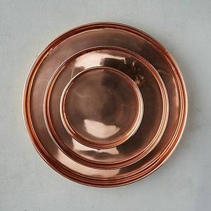 Plateau de service en cuivre fait main de conception traditionnelle de forme ronde pour l'usage de cuisine - Product Image 4