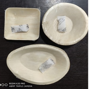 Ensemble de vaisselle de fête écologique en feuilles de palmier d'arec jetables, style classique gravé, forme ovale, motif personnalisé, respectueux de l'environnement - Product Image 6