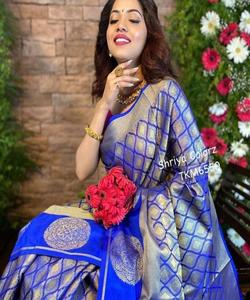 Sari en soie Banarasi Jacquard pour femmes, fête, festival, usage quotidien, soie de coton douce, design moderne, lavable, vert émeraude, vente en gros, prix bas - Product Image 5