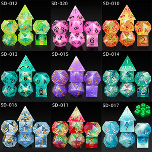 Xúc Xắc Nhựa Cạnh Sắc Nét Bán Chạy Nhất Bộ Xúc Xắc DND Đa Diện Tùy Chỉnh Bộ Xúc Xắc Nhựa D & D Cho TTRPG - Product Image 2