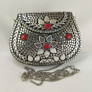 Red Stone <b>Metal</b> Clutch Ladies <b>Metal</b> Clutch <b>Wallet</b> <b>Metal</b> Clutch Bag Indian Handmade 2024 2025 Latest by Lametierartz - Product Image 2