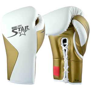 Guantes de boxeo resistentes, de cuero suave, Color blanco y dorado, con impresión de logotipo personalizado - Product Image 2