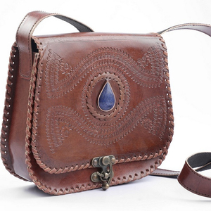 Sac à bandoulière vintage en cuir véritable pour femme, tendance, avec chaînes et boutons en relief, prix bas - Product Image 1