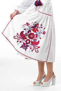 Elegante y moderno diseño vestido de mujer Maxi vestidos de señora de las mujeres manga larga elegante vestido bordado ucraniano bordado vestido - Product Image 5