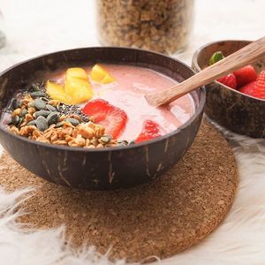 Vente en gros de bol en noix de coco biologique jetable écologique Ensemble de cuillères multifonctionnel naturel fait à la main durable et durable Vietnam - Product Image 3