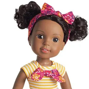 新设计漂亮女孩娃娃批发定制乙烯基PVC塑料娃娃流行娃娃制造商