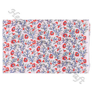 Tissu en coton imprimé à la main de couleur sur mesure pour la confection de vêtements et comme textile de maison - Product Image 5