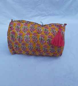 Block Printed <b>Makeup</b> <b>Bag</b> Cotton Quilted Cosmetic <b>Bag</b> Pure Color Customized Logo Style Pattern Zipper Closure, Cosmetic <b>Bag</b> - Product Image 5