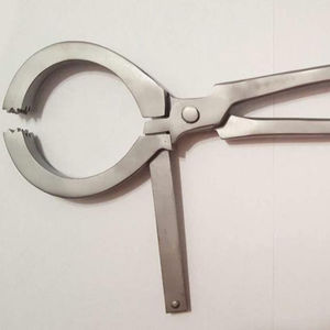 Probador de Cascos de Caballo Ajustable de Acero Inoxidable con Tamaño Personalizado, Instrumento Veterinario - Product Image 3