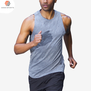 Débardeur gris tricoté à col rond pour homme, respirant, couleur unie, décontracté, sans manches, en maille de polyester, pour l'entraînement - Product Image 3