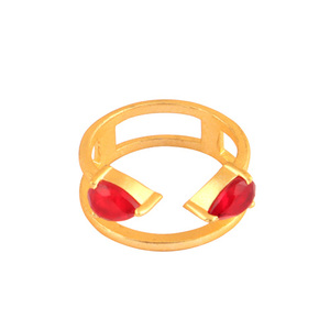 Gran oferta, anillo de moda popular, corte facetado, cuarzo rojo, Juego de puntas hechas a mano, anillo chapado en oro opaco, ropa de fiesta, joyería de regalo para mujer - Product Image 1