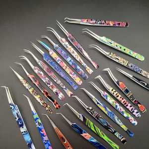 Pinzas de extensión de pestañas puntiagudas personalizables Opción de logotipo personalizado de acero inoxidable sólido recubierto de papel para el cuidado de pestañas de volumen - Product Image 1