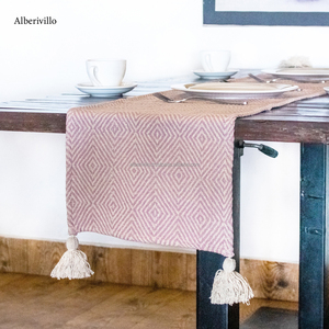 Métier à tisser à la main personnalisé, chemins de table décoratifs Boho, diamants verts, pampilles de coton pliables, techniques tissées pour l'extérieur - Product Image 5