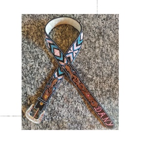 Cinturón occidental de cuero de vaca genuino para hombres y mujeres, diseño de trabajo con relieve Floral y cuentas 3D, superventas - Product Image 1