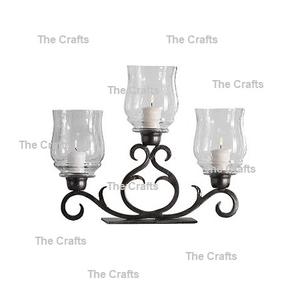 Bougeoir en verre et en fer noir à trois bras, fait à la main, personnalisable, de haute qualité, pour les mariages et l'usage domestique - Product Image 1