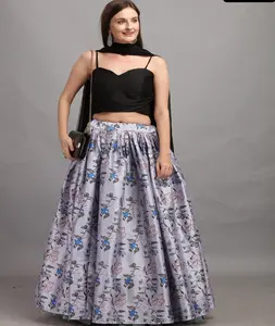印度民族服装厚重塔夫绸丝绸设计师Lehenga Choli女士宝莱坞风格裁剪上衣派对服装和节日服装