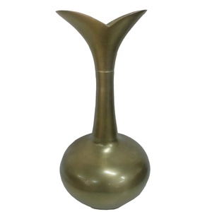 Decoración de mesa, latón, aluminio antiguo, decoración del hogar, florero de Metal, maceta para sala de estar y decoración del hogar personalizada - Product Image 1