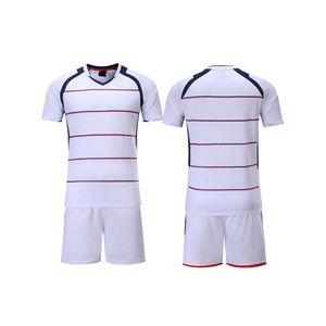 Uniforme de fútbol masculino más vendido fabricado a menos precio Ropa de fútbol de alta calidad - Product Image 1