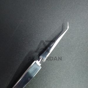 Pince à épiler professionnelle d'extension de cils en acier inoxydable pointue privée personnalisable à 45 degrés argent poli durable - Product Image 3