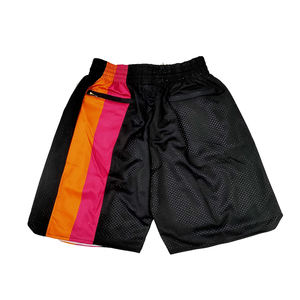 2025 pantalones cortos de baloncesto Retro personalizados Sarga de aparejos bordados de secado rápido Unisex tamaño XS nuevo diseño Retro impreso transpirable - Product Image 3