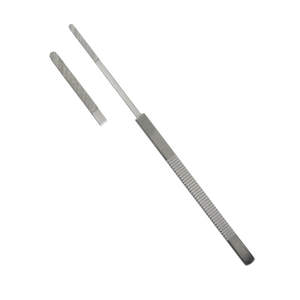 Raie — râpe à bec fin, 6.75 pouces, 17cm - Product Image 1