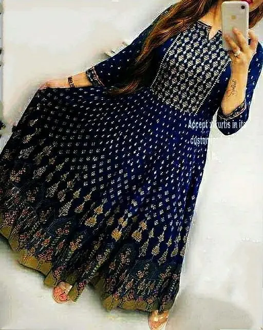 ออกแบบชุดสไตล์ Reyon ฟอยล์พิมพ์การออกแบบใหม่ Kurtis สำหรับสุภาพสตรี