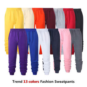 Pantalones deportivos informales para hombre con logotipo personalizado al por mayor, pantalones de gimnasio ajustados de estilo callejero Retro Vintage de algodón 100% para correr y entrenar - Product Image 6