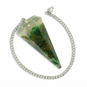 Cristaux naturels pendule vert aventurine Orgonite pour radiesthésie, pendule de guérison; Grossiste - Product Image 2