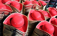 Chapeau de pirate rouge Captain Morgan pour fête d'Halloween Haiwin Party, en vente