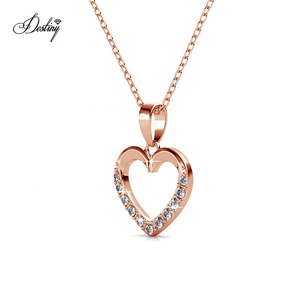 Collana Daisini con Ciondolo a Cuore Piccolo, Decorata con Cristalli <span class=keywords><strong>Swarovski</strong></span>, Gioiello Ipoallergenico per <span class=keywords><strong>Donne</strong></span> - Product Image 3