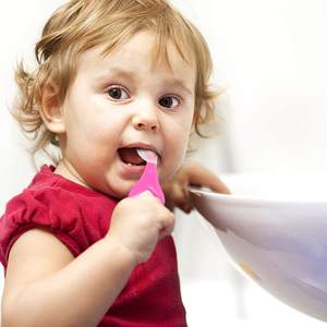 Spazzolino a forma di U per la pulizia della cavità manuale a 360 gradi per bambini e neonati di età compresa tra 2 e 6 anni - Product Image 6