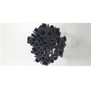 Sellos Impermeables para Puertas Gaintech Singapore de TPE/TPV Negros, Varios Tamaños y 9 mm de Ancho - Product Image 1