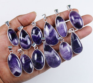 Wholesale Lot of Alluring Bohemian Style Natural Chavron <b>Amethyst</b> <b>Pendant</b> Silver Plated for Children Bezel Jewelry - Product Image 3