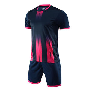Conjuntos de uniformes de rugby de poliéster 100% personalizados, transpirables con logotipo de sublimación e impresión de números para ropa de fútbol - Product Image 3