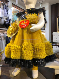 Robe de fête élégante pour bébé fille, nouvelle conception, avec bordure en filet plaqué, avec attrape-cheveux - Product Image 2