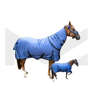 Couverture de sports hippique, couverture avec couverture de cou amovible, feuille résistante pour leurres de cheval avec remplissage doux, étanche avec bandes - Product Image 1