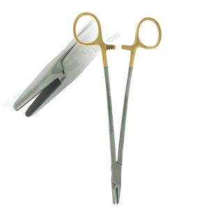 Porte-aiguille Debakey avec TC acier inoxydable de qualité allemande avec porte-aiguille - Product Image 1