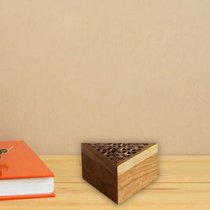 Uxury-Quemador de incienso de madera con forma riangle, soporte de madera ubkhar akhoor Urner uxury rabic ubkhar Urner venta al por mayor - Product Image 2