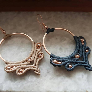 Macrame ขนาดเล็ก,ต่างหูห่วงกุหลาบ,ต่างหูประณีต - Product Image 1