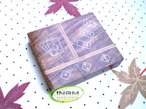 Artículo único caja de madera hecha a mano hermosa y de diseño con incrustaciones de latón - Product Image 2